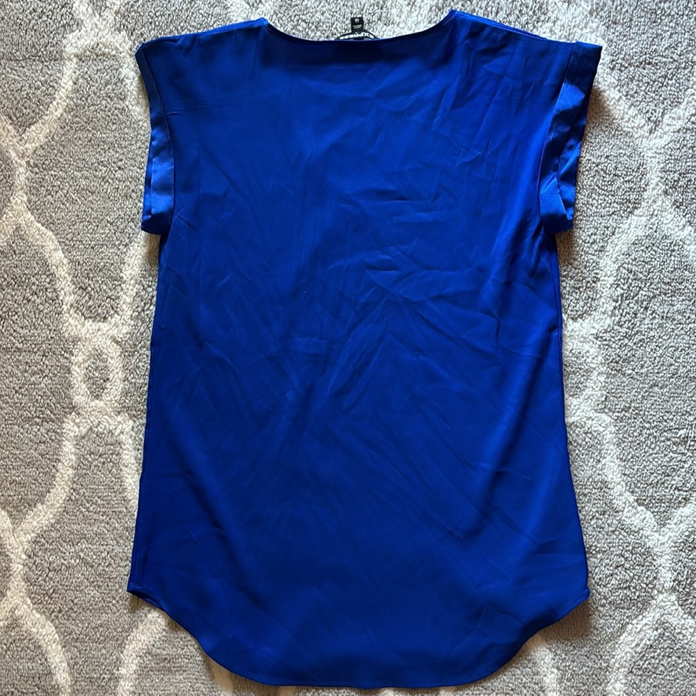 Express Blouse - Picture 2 of 3